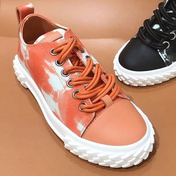 🍑giuseppe zanotti BNIB peach tie dye lowtops